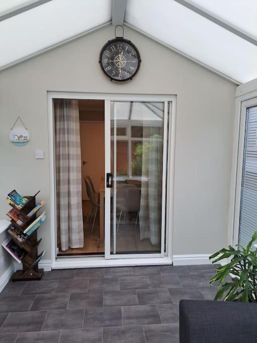 Modern Living In Hull Vila Kingston upon Hull Exterior foto