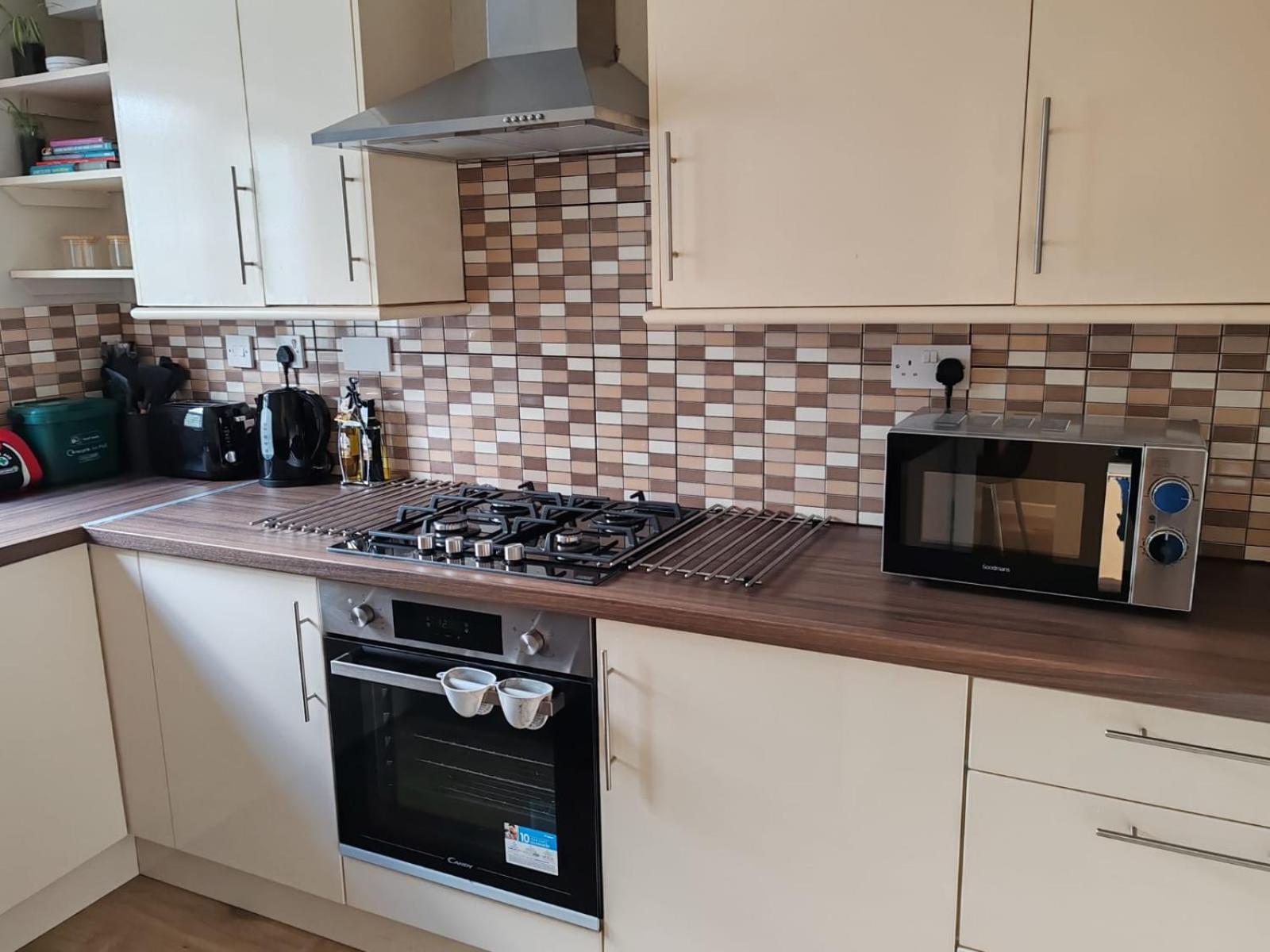 Modern Living In Hull Vila Kingston upon Hull Exterior foto